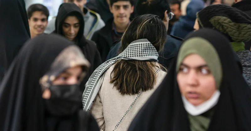 İranda məcburi hicab ləğv edilib, ya yox..?