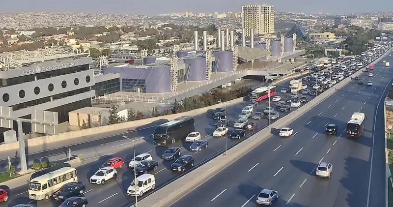 Paytaxtda sıxlıq olan küçələrin SİYAHISI 06.10.2025