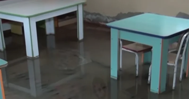 Dövlət bağçası niyə suyun içindədir? Video