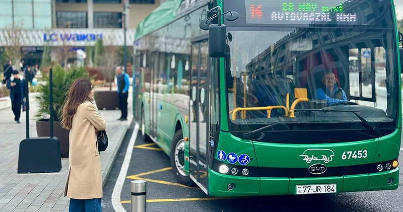 “Yanacağa qənaət, yoxsa texniki nasazlıq?” Avtobuslarda kondisioner və istilik məsələsinə AYNA dan CAVAB