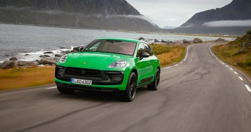 Porsche может возродить бензиновый Macan