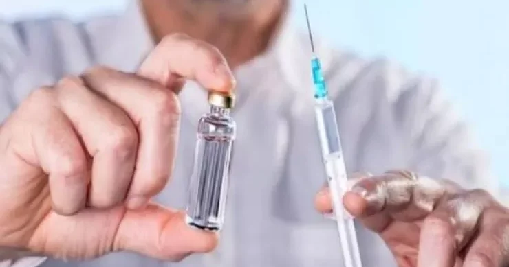 Qrip mövsümü başladı Bu şəxslər vaksin vurdura bilməz