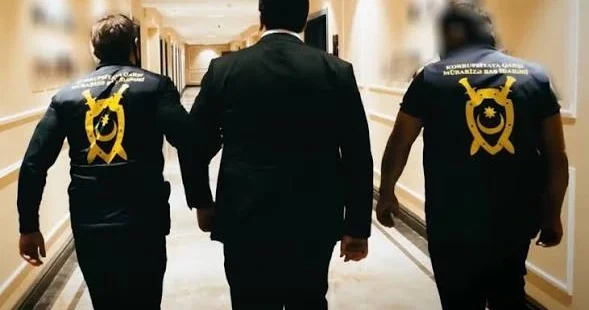 Korrupsioner məmurların arxasında milyardlıq sərvətlər dayanır Ekspertdən açıqlama