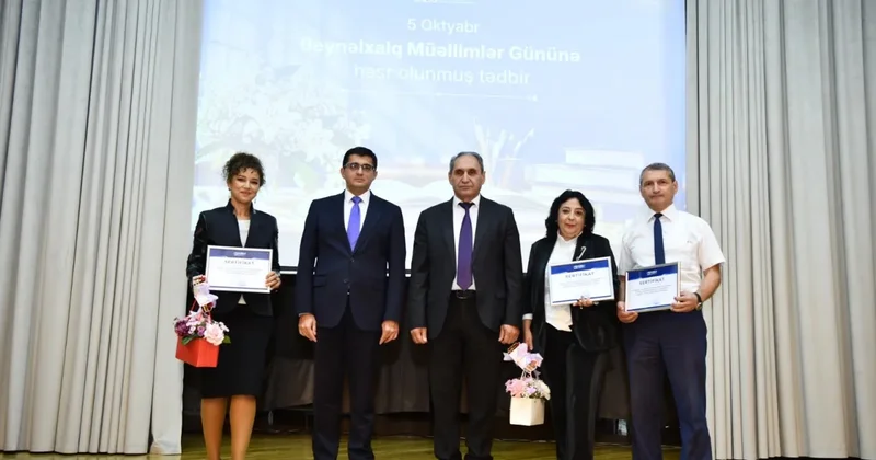 ADNSU da fərqlənən müəllimlərə 3000 AZN mükafat verildi FOTOLAR