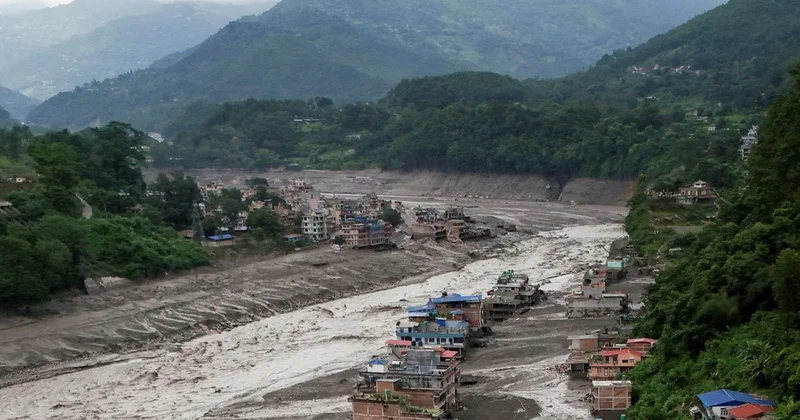 Nepalda sel fəlakətinin dəhşətli nəticələri: 5 mindən çox insan hələ də itkindir