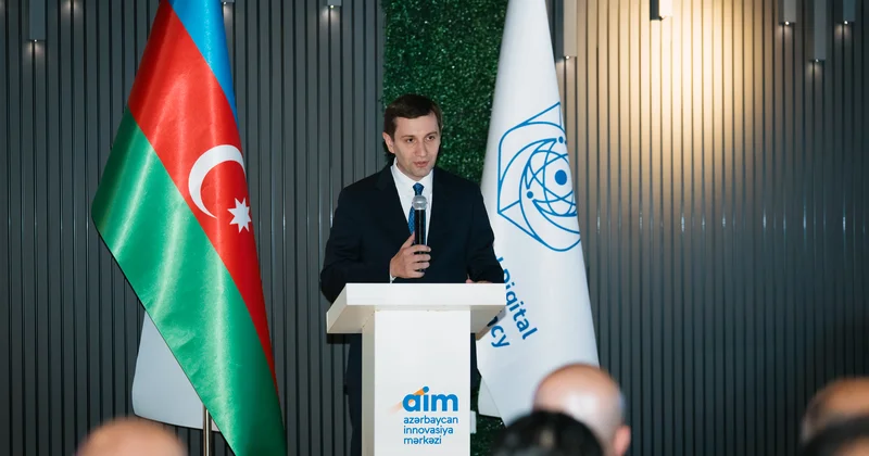 30 a yaxın şirkət bir araya gəldi