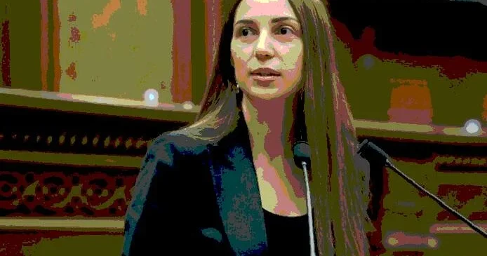 Как Григорян пыталась спикера армянского парламента "поддеть"