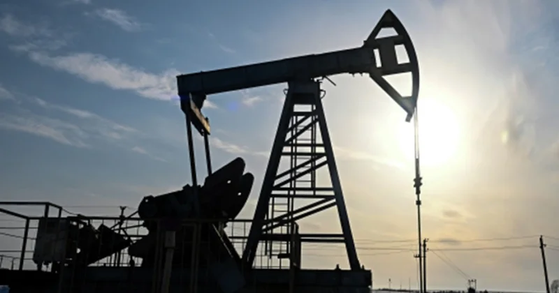 Нефть опустилась ниже $100