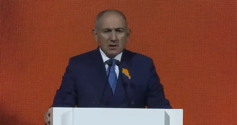 Paşinyan: Ermənistana neft qaz kəmərinin çəkilməsi müzakirə olunur