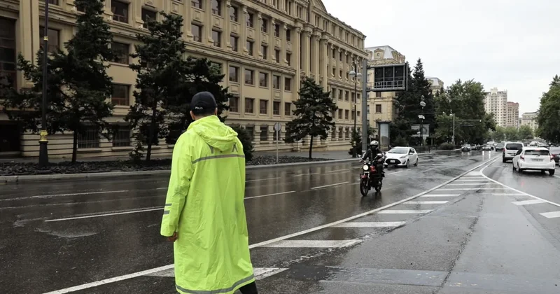 Hava şəraiti ilə əlaqədar sürücü və piyadalara XƏBƏRDARLIQ