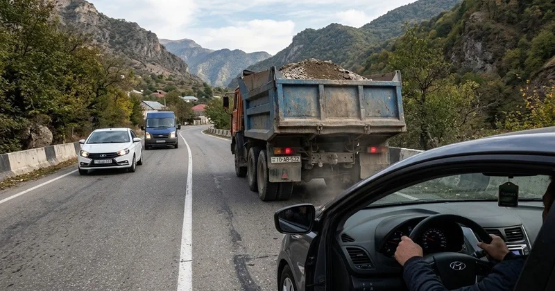 Yük maşını dayanıbsa, yanından keçə bilərsən? Çoxları bunu səhv edir