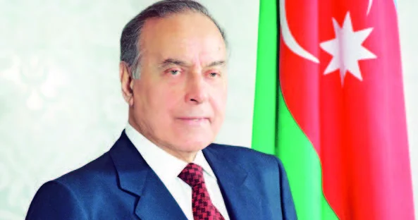 Ümummilli liderin müstəqil dövlət quruculuğu