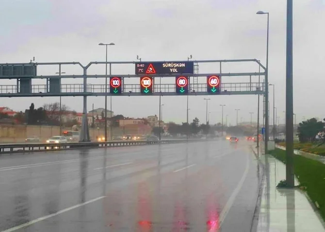 Zığ dairəsiHava Limanı yolunda sürət həddi əvvəlki vəziyyətinə qaytarılıb Xəbər saytı Son xəbərlər və Hadisələr