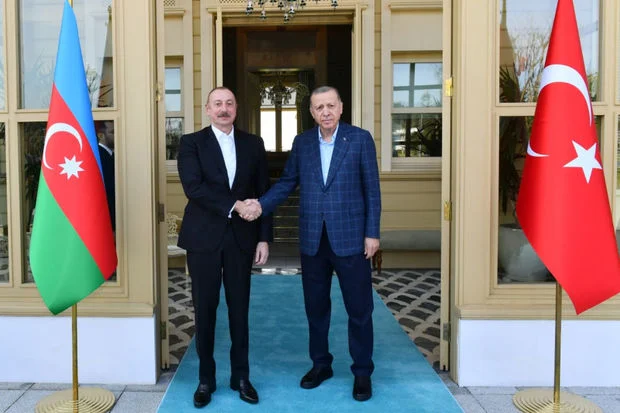 İlham Əliyevin Ərdoğanla görüşü başlayıb