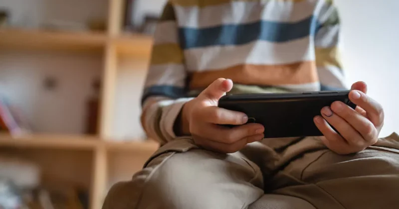 С 10 декабря австралийским детям запретят доступ к соцсетям