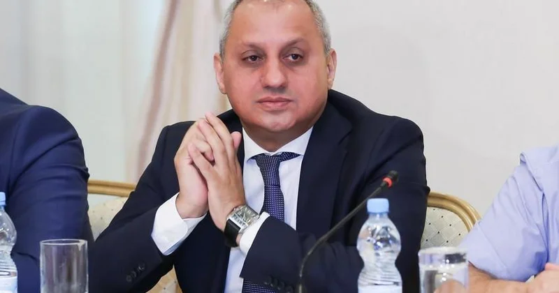 Azərbaycan dili milli suverenliyin mənəvi sərhədi kimi