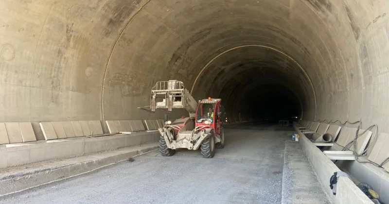 Şərqlə Qərbi birləşdirən dəhliz Horadiz Ağbənd avtomobil yolunda tikinti son mərhələdədir REPORTAJ