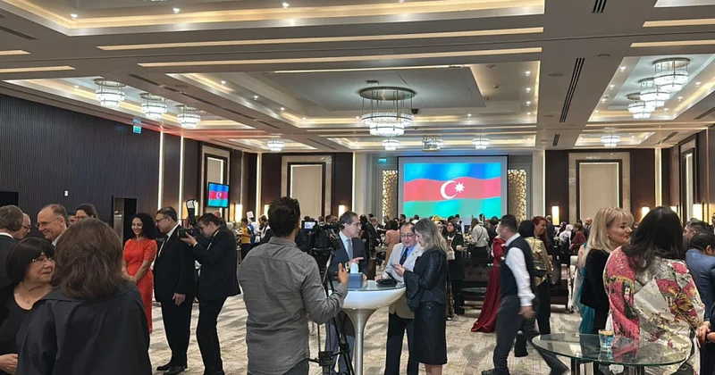 Qahirədə Zəfər Günü və Dövlət Bayrağı Günü münasibətilə tədbir keçirilib