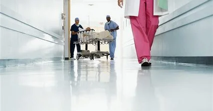 Deputatdan ambulator müalicə alan xəstələrlə bağlı TƏKLİF