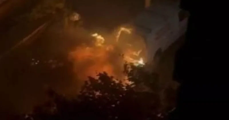 В США взорвался горящий автомобиль: пострадали пожарные Фото/Видео