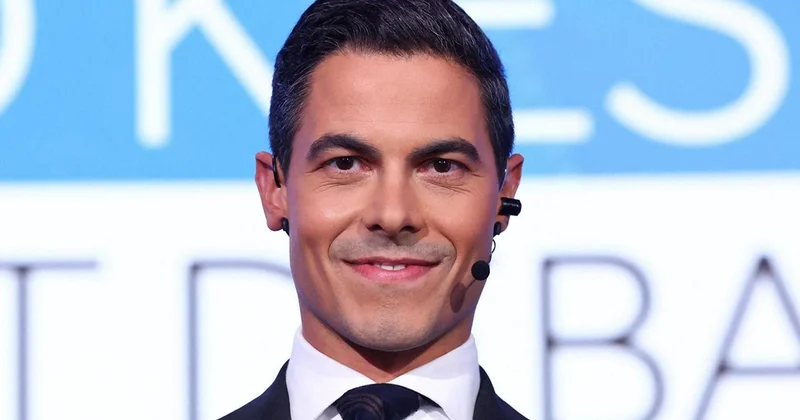 Ölkənin ən gənc Baş naziri oldu