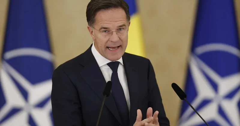 Putin Rusiya prezidenti kimi maaş alır, nüvə sınaqları təşkil edir