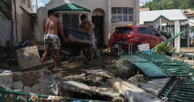 Filippində güclü qasırğa azı 114 nəfərin həyatına son qoyub