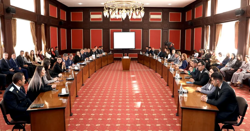 MEDİA mətbuat xidmətlərinin rəhbərləri üçün təlim keçirib FOTOLAR