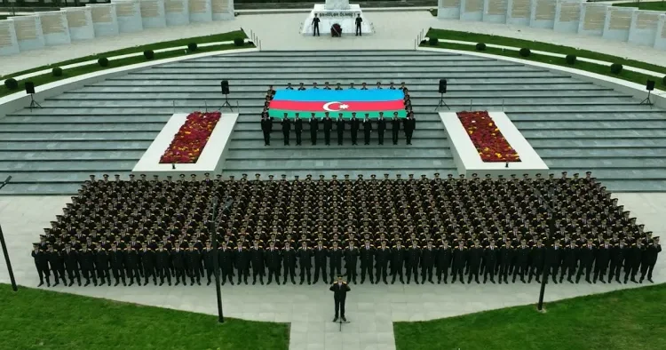 Polis Akademiyasında “Zəfər təntənəsi” adlı kompozisiya təqdim edildi VİDEO