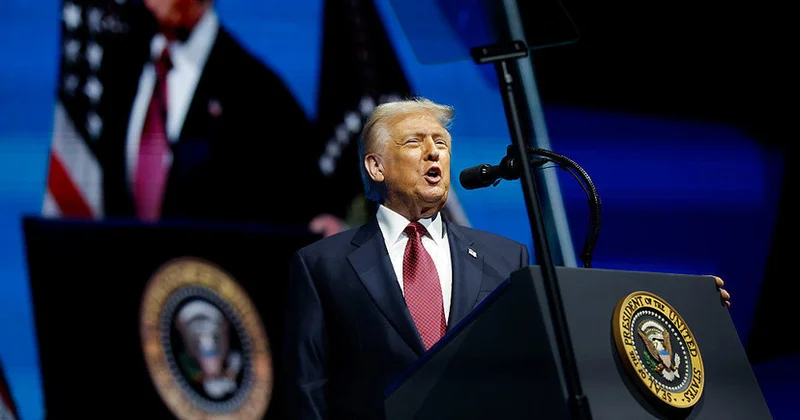 Tramp Senata müraciət etdi: “Filibuster qaydasını ləğv edin”