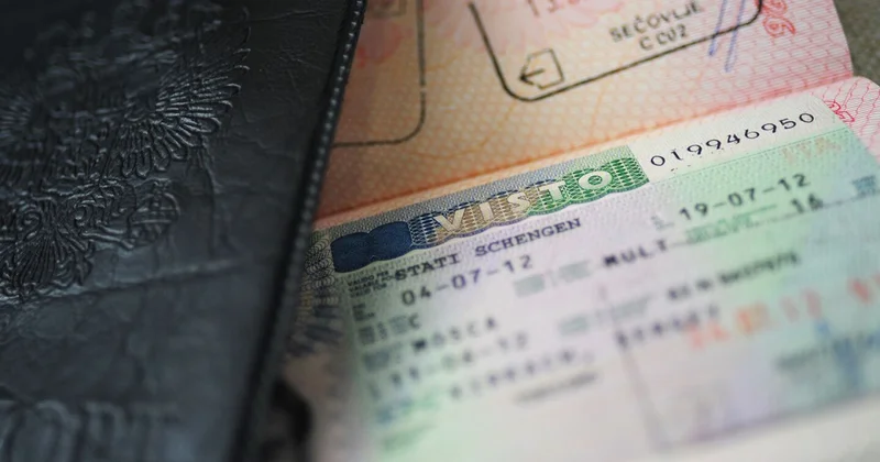 Россиянам будет труднее ездить в Европу