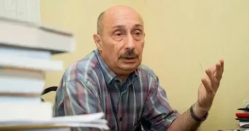 Qərb Ukraynaya öz qanuni ərazisini qaytarmaq üçün lazım köməyi göstərmir