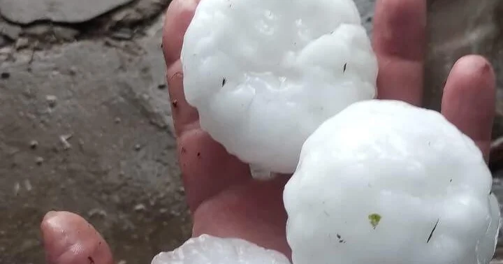 Сильный град наделал бед в Аргентине ВИДЕО