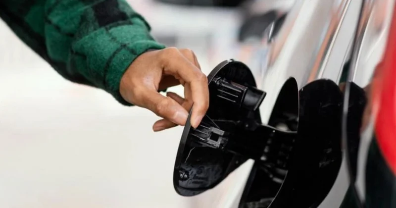 В Азербайджане в несколько раз увеличат налог на бензин