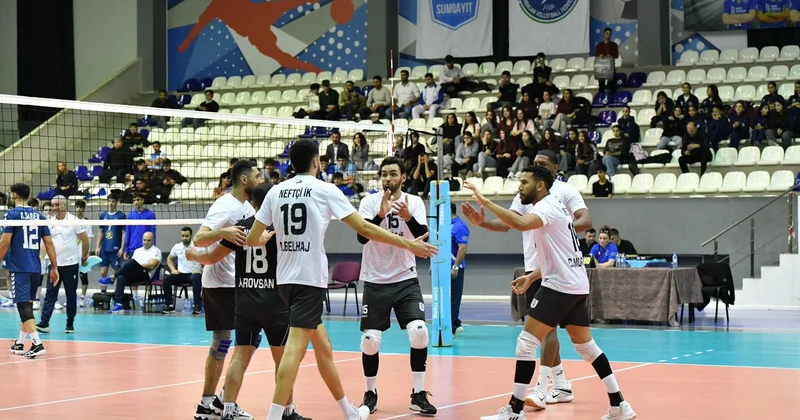Voleybol liqasında 3 görüş