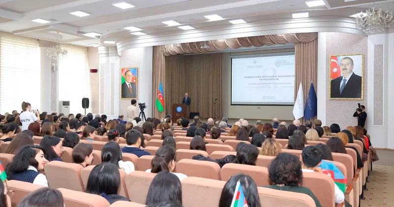 Firudin Qurbanov konfransda iştirak etdi Fotolar