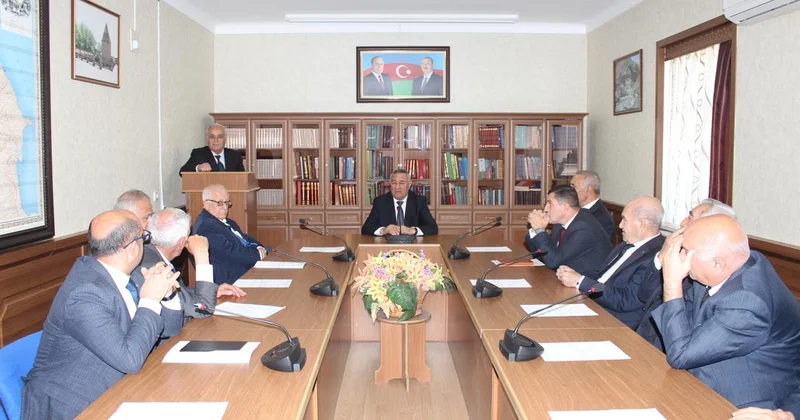 AMEA Naxçıvan Bölməsində Sarvan İbrahimovun iki yeni kitabının təqdimatı keçirilib