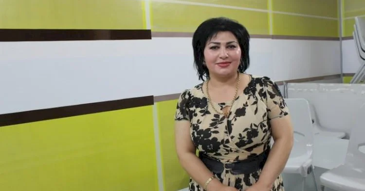 Telli Borçalı efirdə gərgin anlar yaşatdı: Əməkdaşları vurdu VİDEO