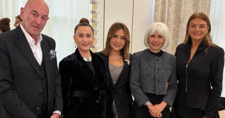 Sənətkarlar bir arada Video