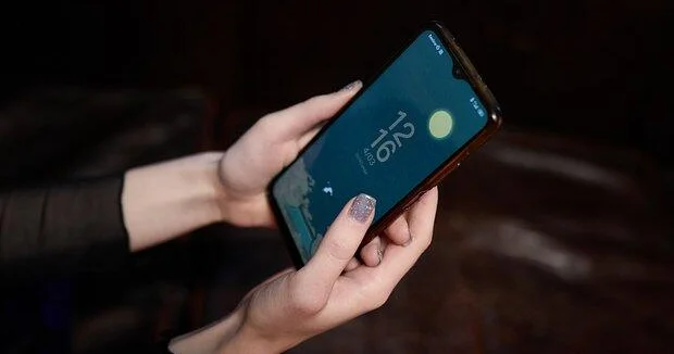 Производителей Android смартфонов поймали на обмане пользователей