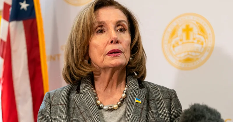 İstefa verdiyini açıqladı