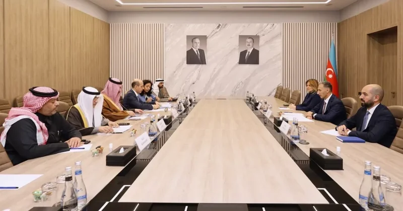Азербайджан и фонды Персидского залива обсудили реализацию совместных инвестиционных инициатив