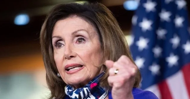 Нэнси Пелоси покидает Конгресс США