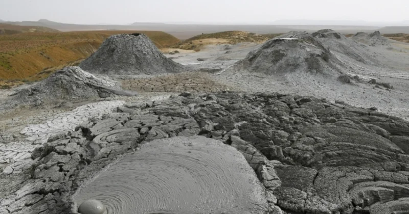 Palçıq Vulkanları Turizm Kompleksi Təbiətin möcüzəsi