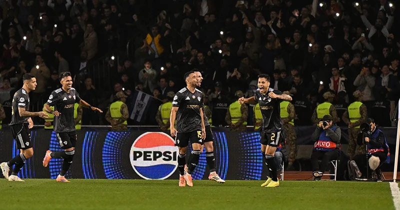 Kolumbiyalı Çelsi nin müdafiə xəttini dəli etmişdi