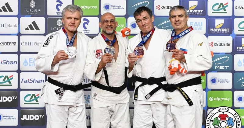 Milli komandamız daha 2 medal əldə edib FOTO