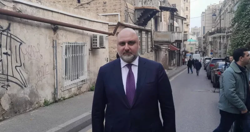 Риад Гасымов: На территории сноса ниже Təzə Pir сохраняется свыше 100 зданий памятников архитектуры Фото