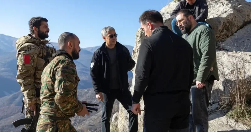 Anar Ələkbərov 44 bədii filminin çəkilişləri barədə paylaşım edib