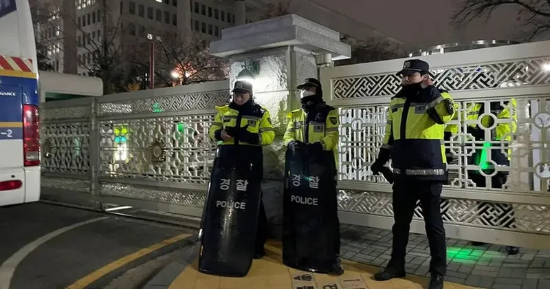 Cənubi Koreyada bina çökdü