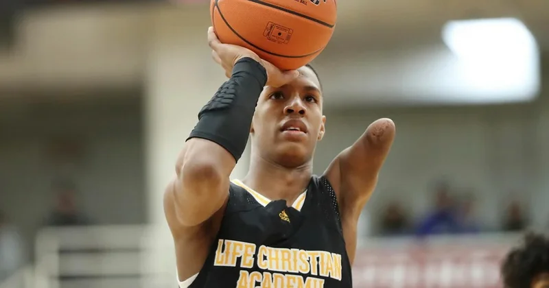 Birqollu basketbolçu Hansel Enmanuel mövsümə güclü başlayıb VİDEO